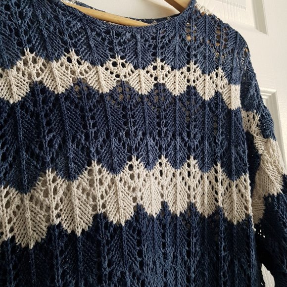 Crochet Blue & White Zig Zag Pattern Sweater - Picture 8 of 8